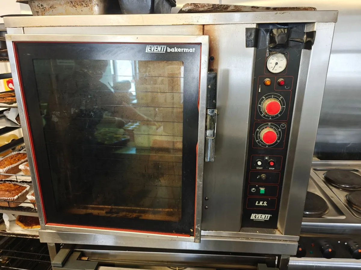 Leventi Bakermat L.K.S. Commercial 5-Tray Oven - Image 3