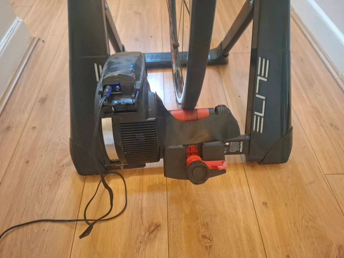 Elite Novo Smart Turbo Trainer - Image 4