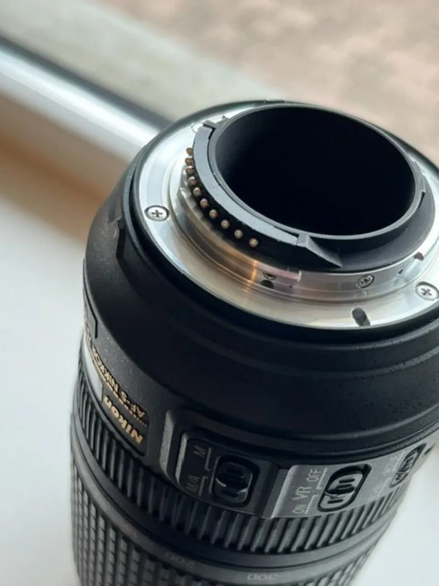 Nikon AF-S 70-300mm 4.5-5.6 - Image 4