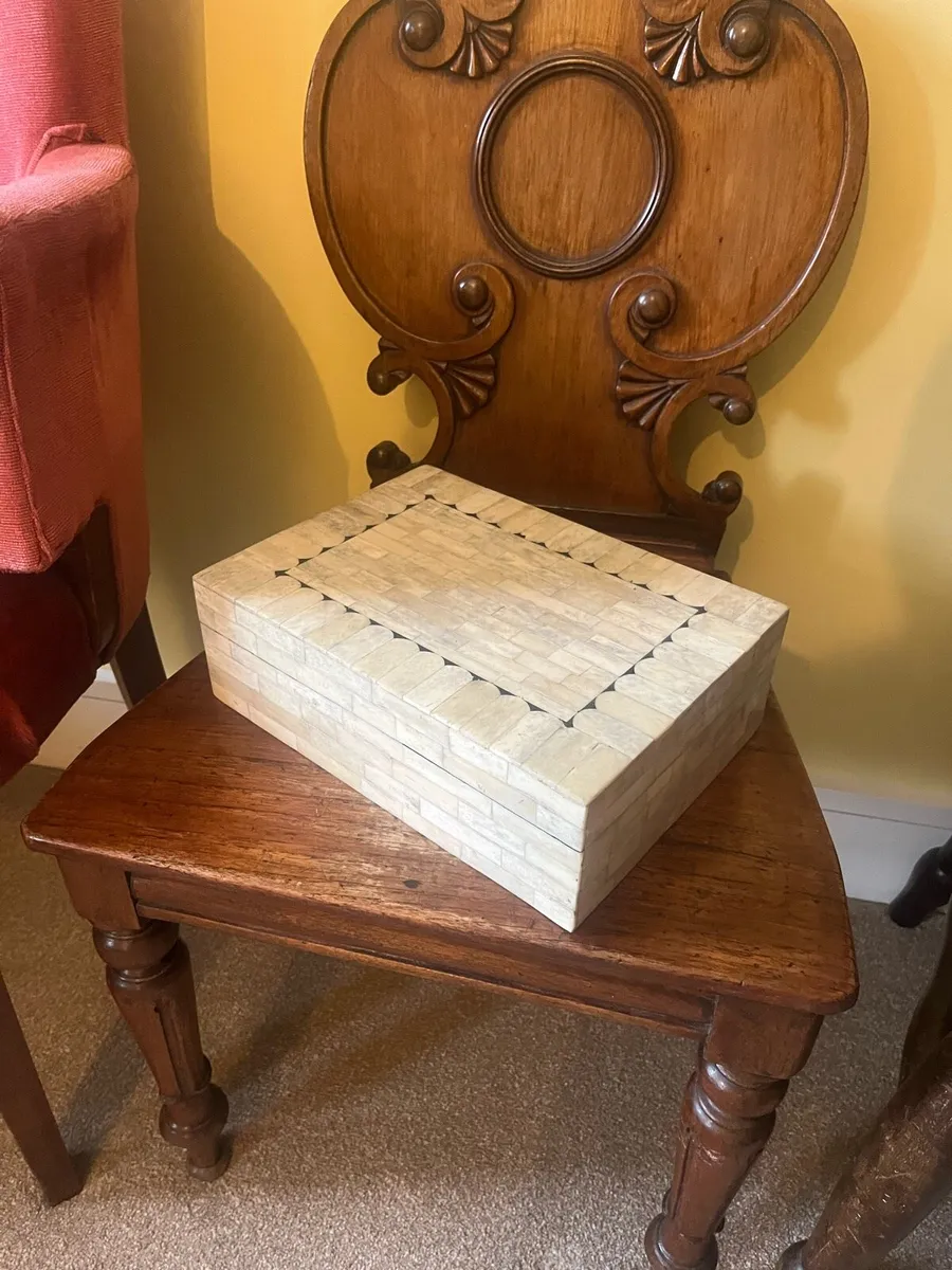 Vintage Inlaid Jewellery Box - Image 1