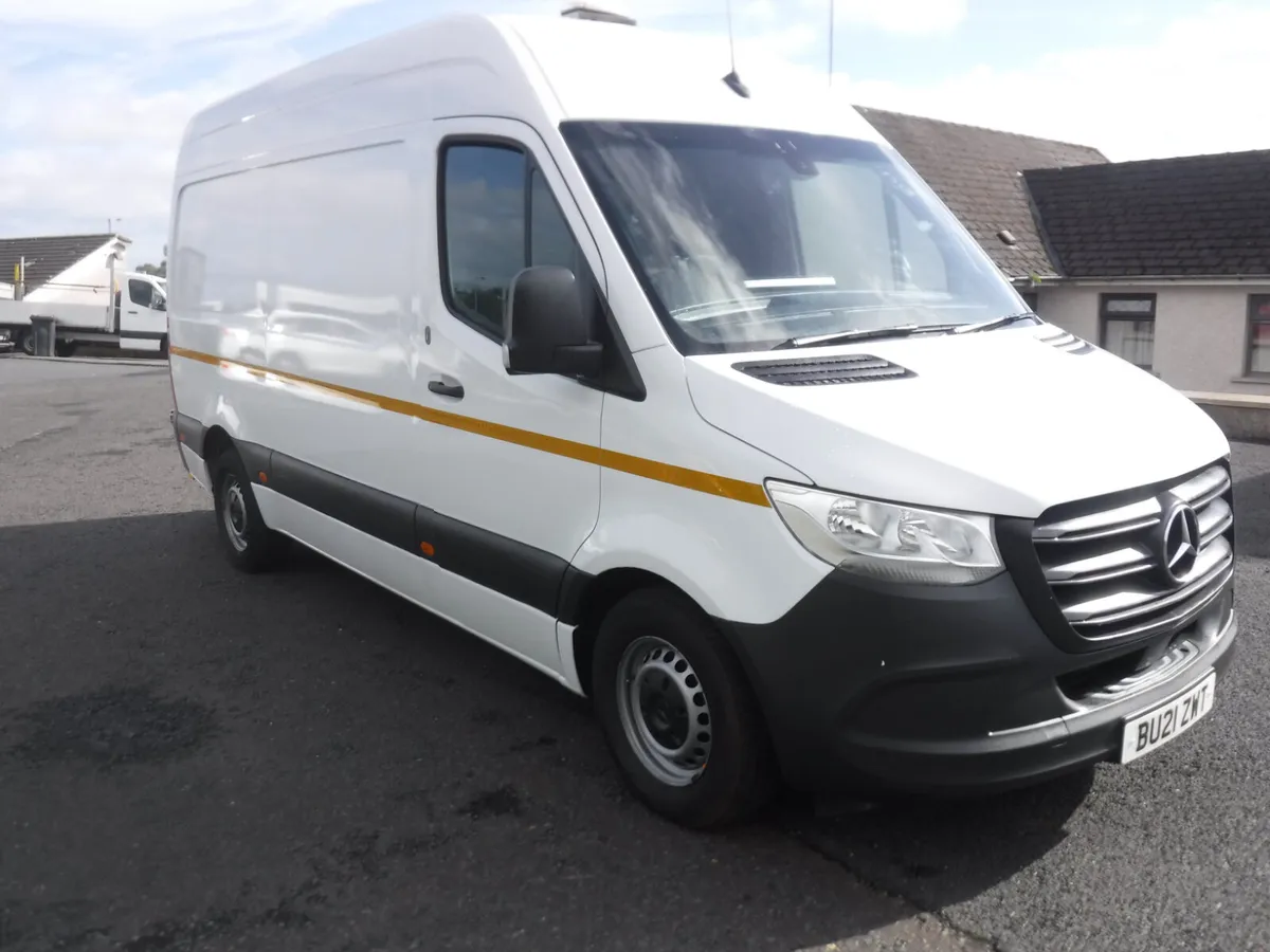Mercedes Sprinter 316 2021 MWB High roof . - Image 1