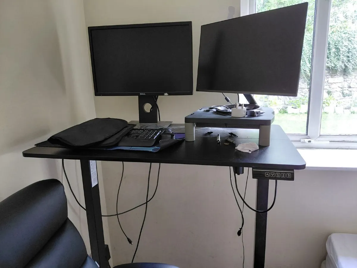 Table, Chair and 2 Monitors - Image 2