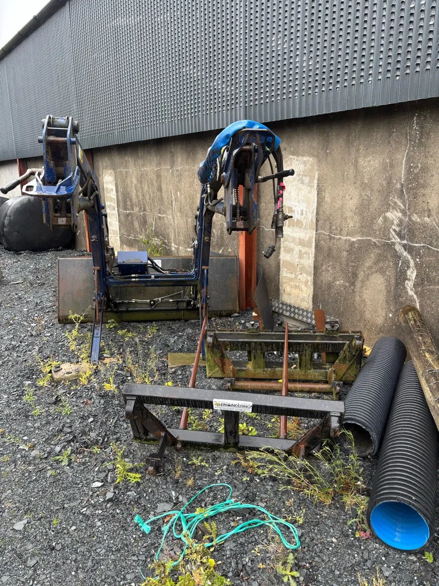 Bomford front loader - Image 3