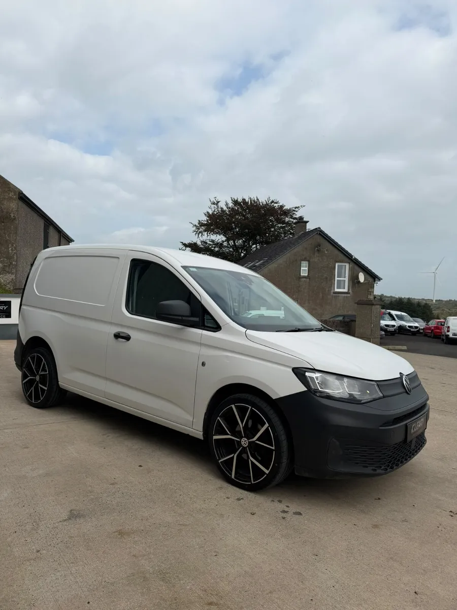 Volkswagen Caddy 2022 - Image 4