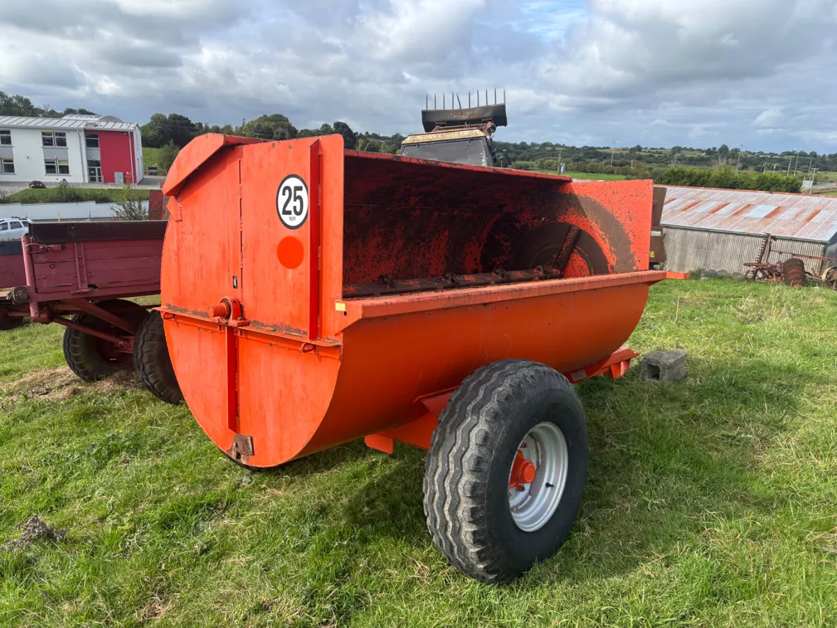 bridgeway 4.5 cubic muckspreader - Image 3