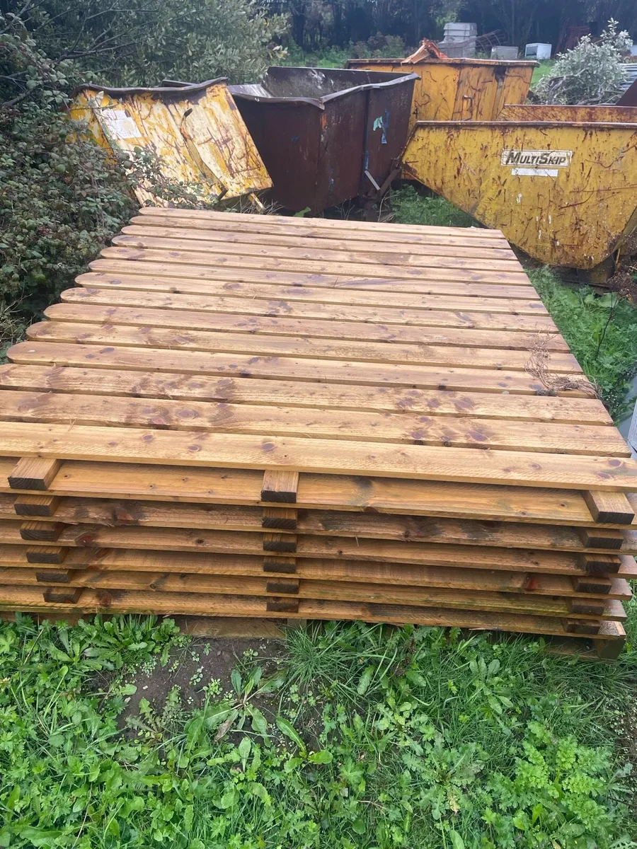Fence panels