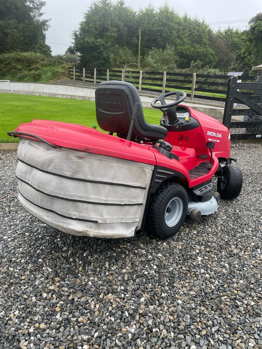 Honda 2417 lawnmower - Image 3