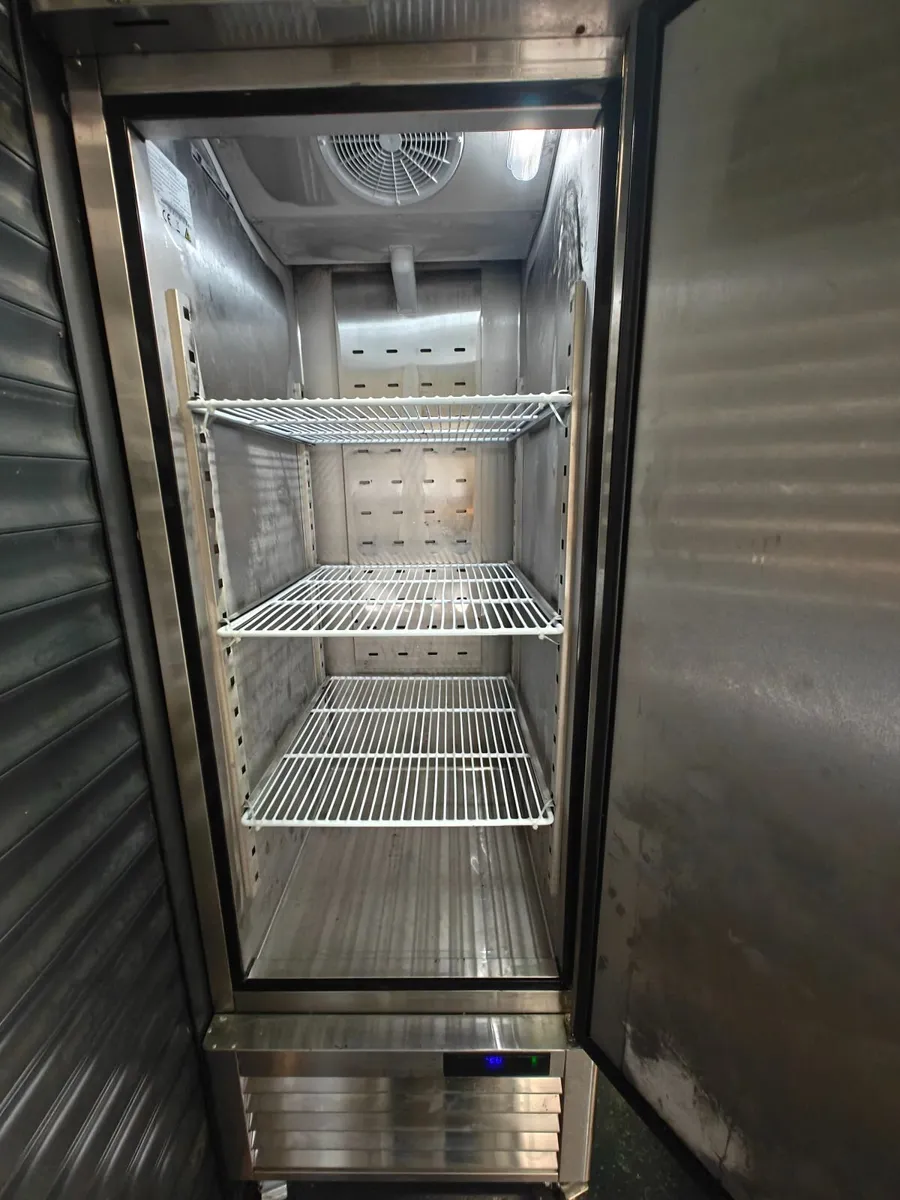 Atosa FMBF8181GR freezer - Image 3