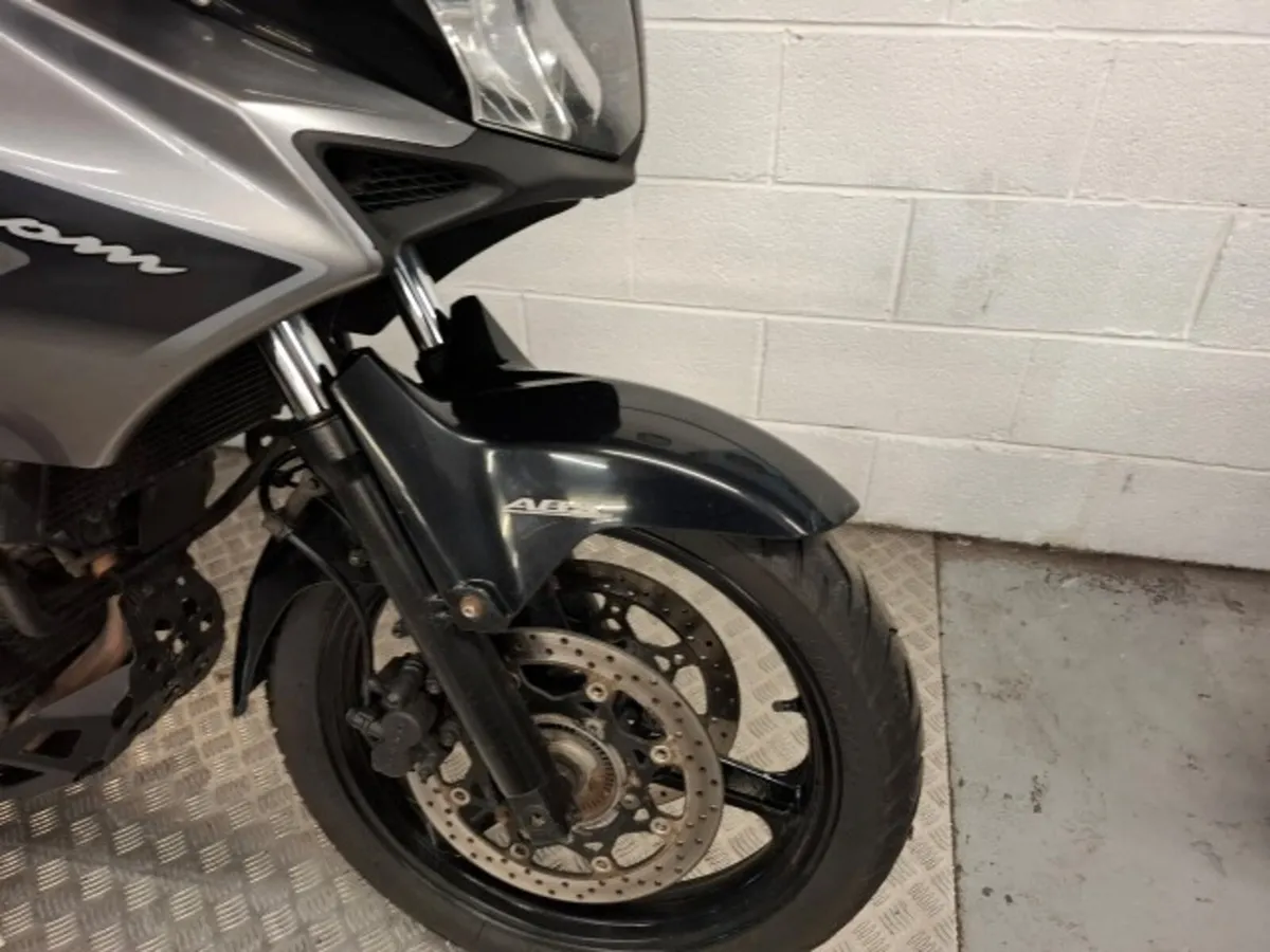 Suzuki DL650 V-Strom 2007 - Image 3