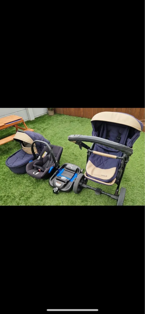 Venicci 3 in 1 travel system - Image 2