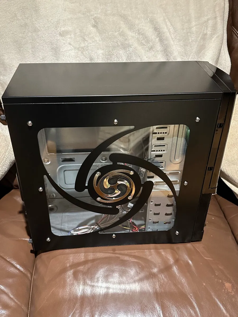 Brand New Retro Gaming PC Case - Boxed - Image 1