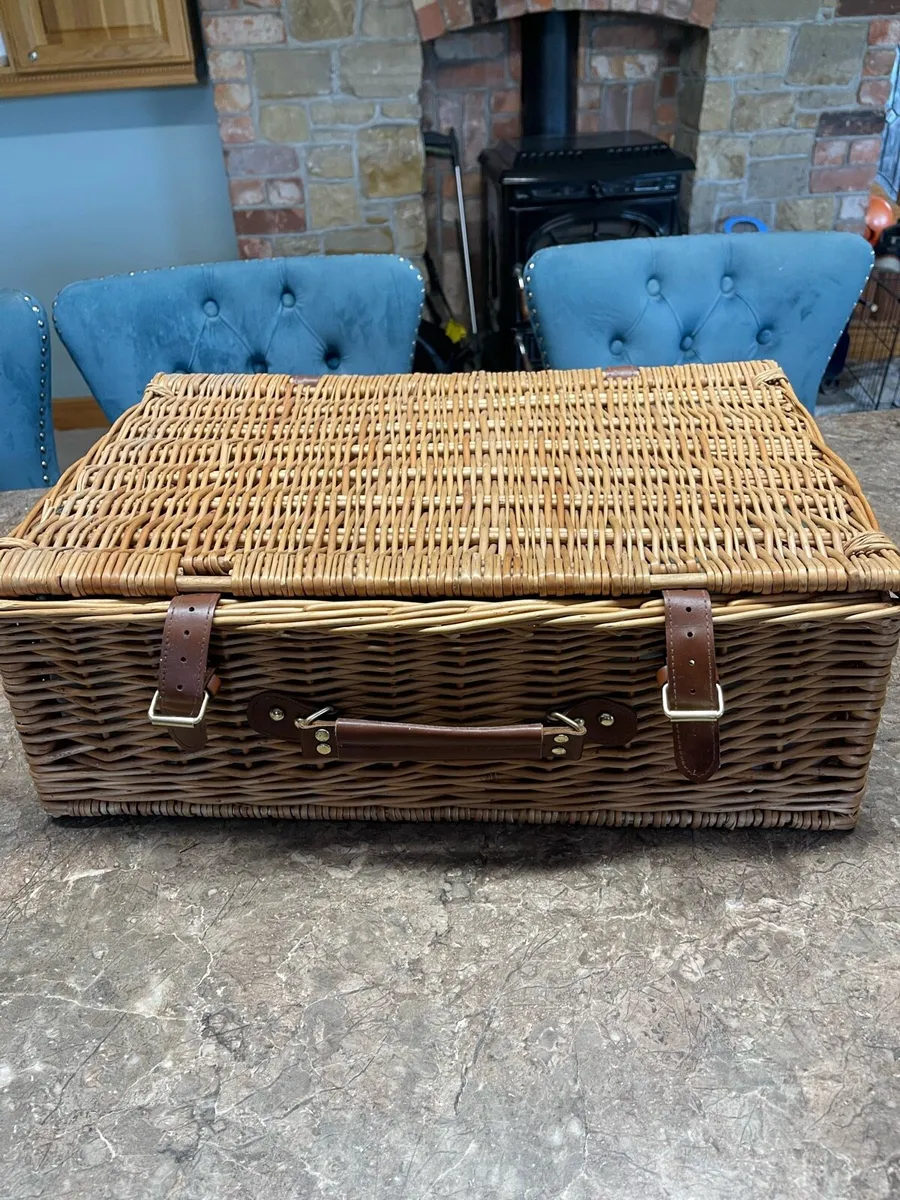 Picnic baskets - Image 2