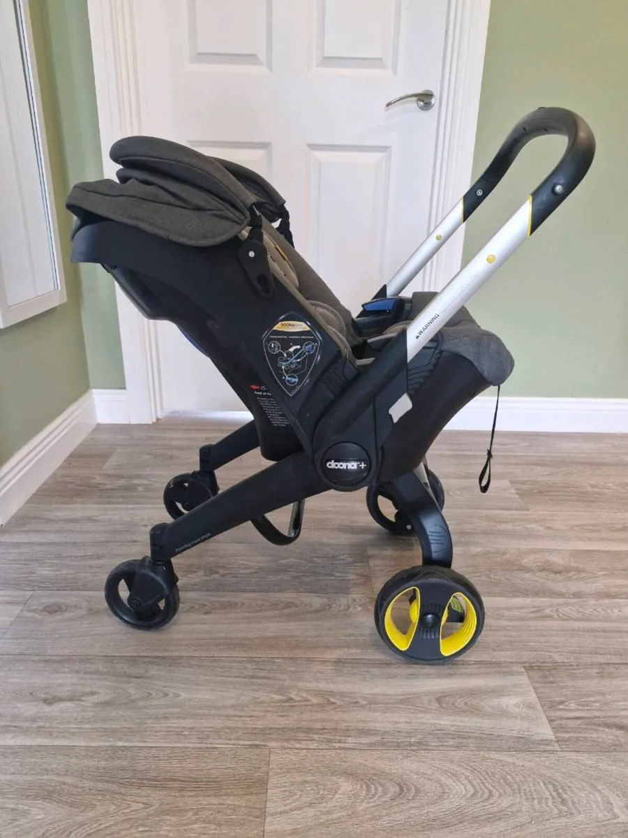 Doona Car Seat / Stroller - Image 3