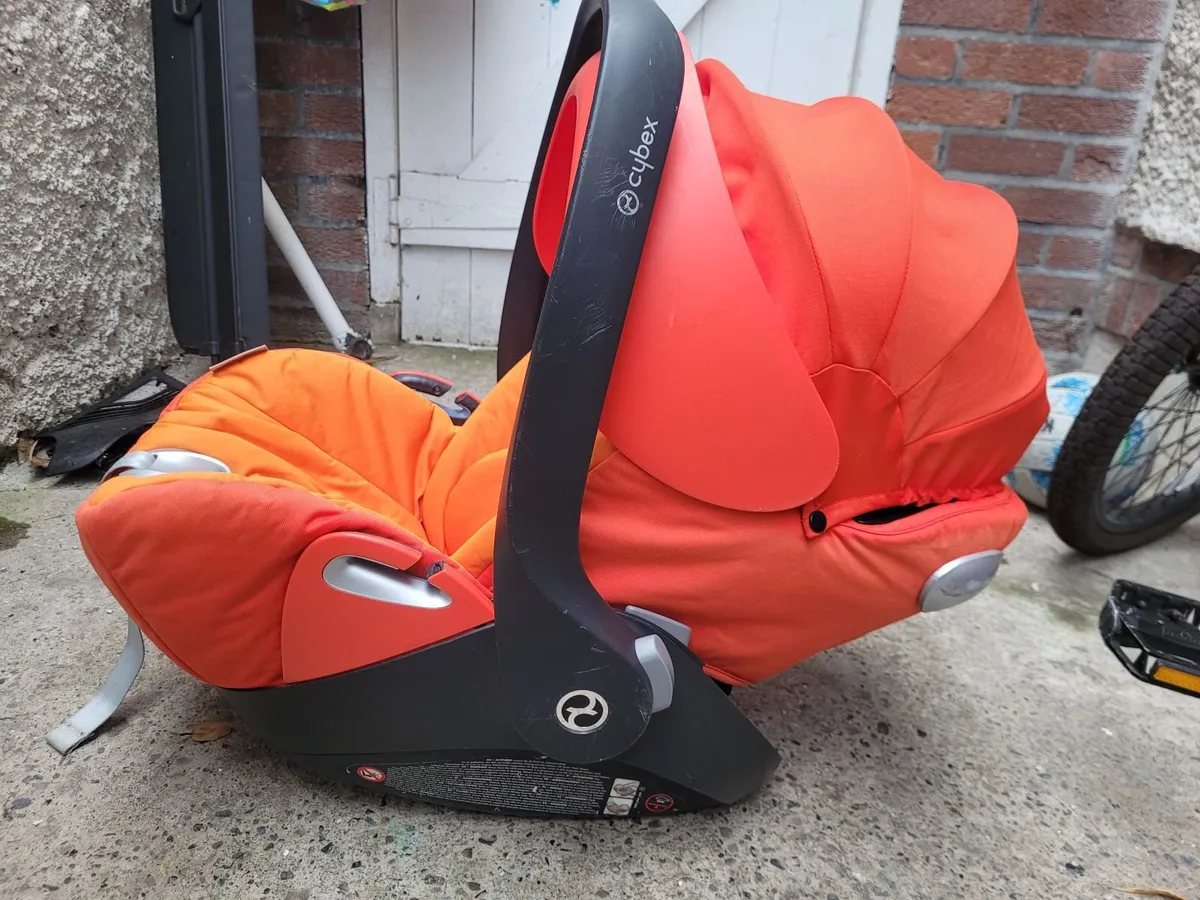 Baby Carseat - Image 3