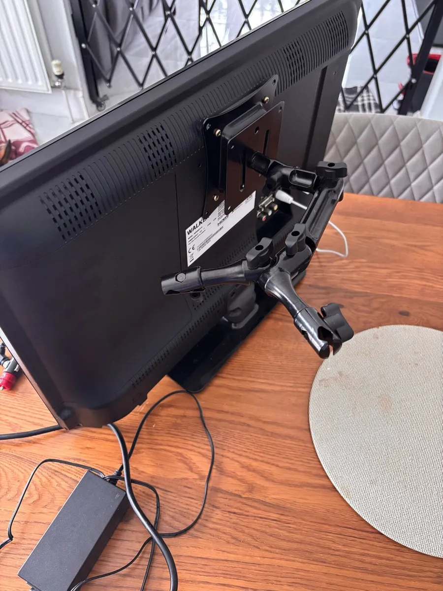 12v TV for Camper - Image 3