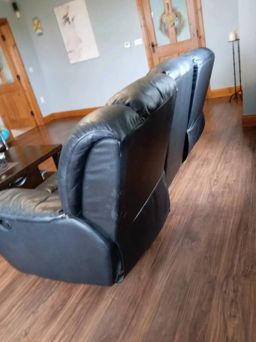 3 piece suite leather - Image 4