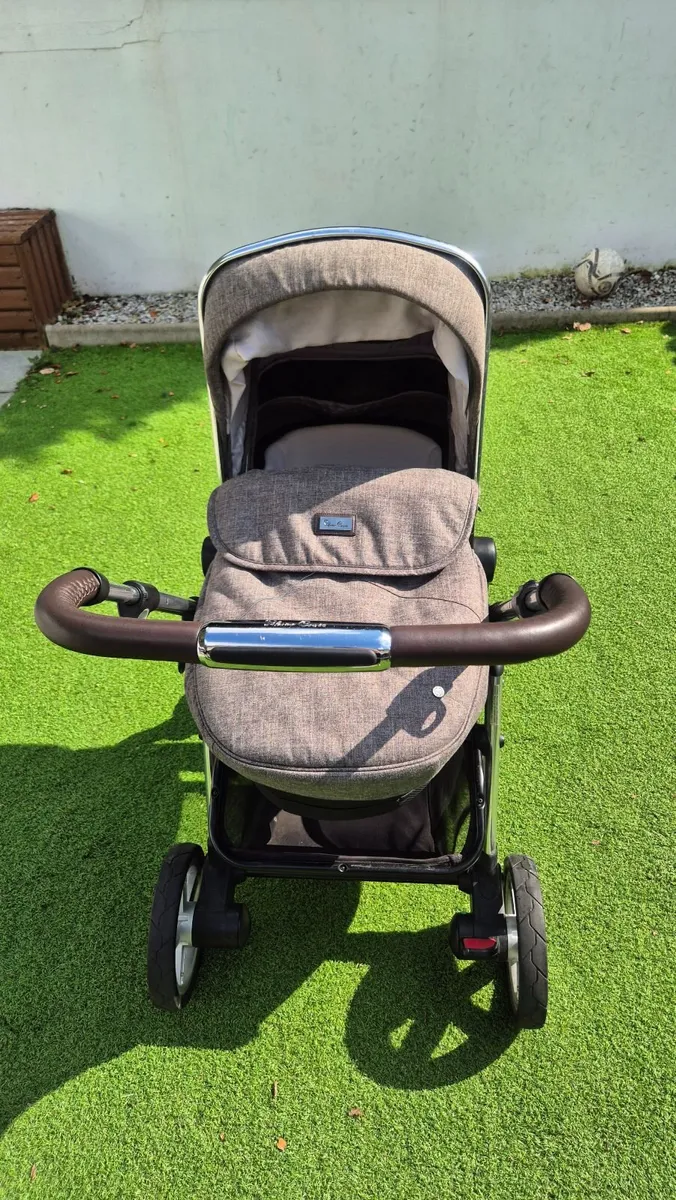 Silvercross buggy, carry cot & chair - Image 3