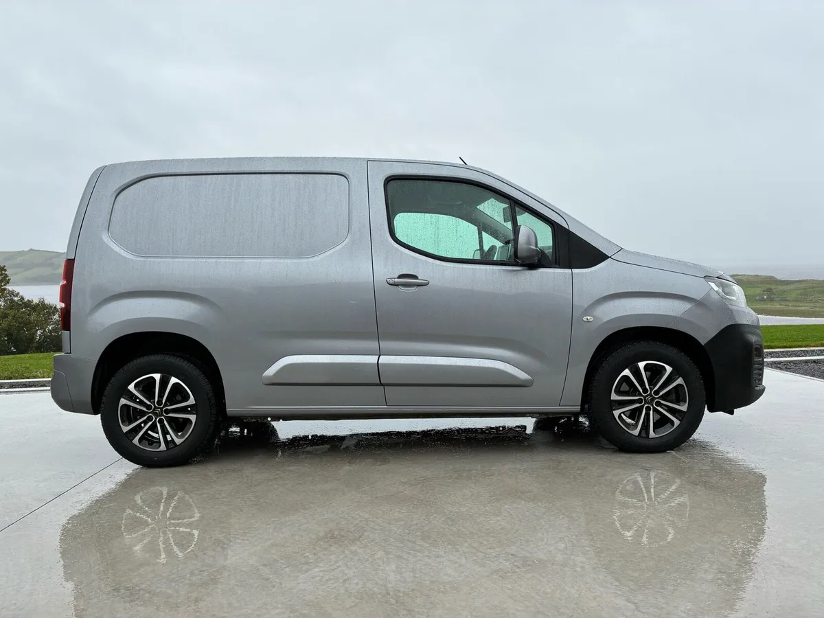 2019 Citroen Berlingo Driver (1.6 100Bhp) - Image 2