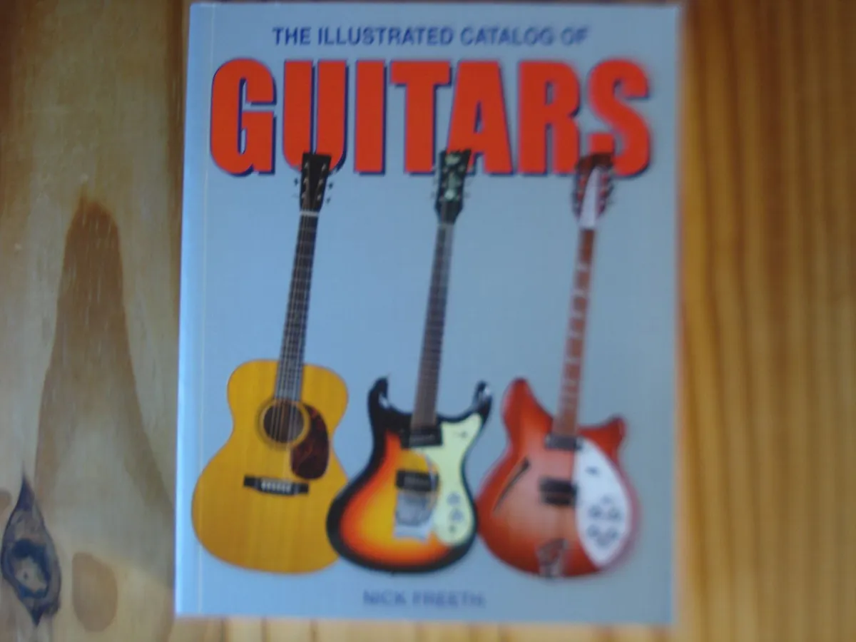 THE ILLUSTRATED CATALOG OF GUITARS BOOK. - Image 1
