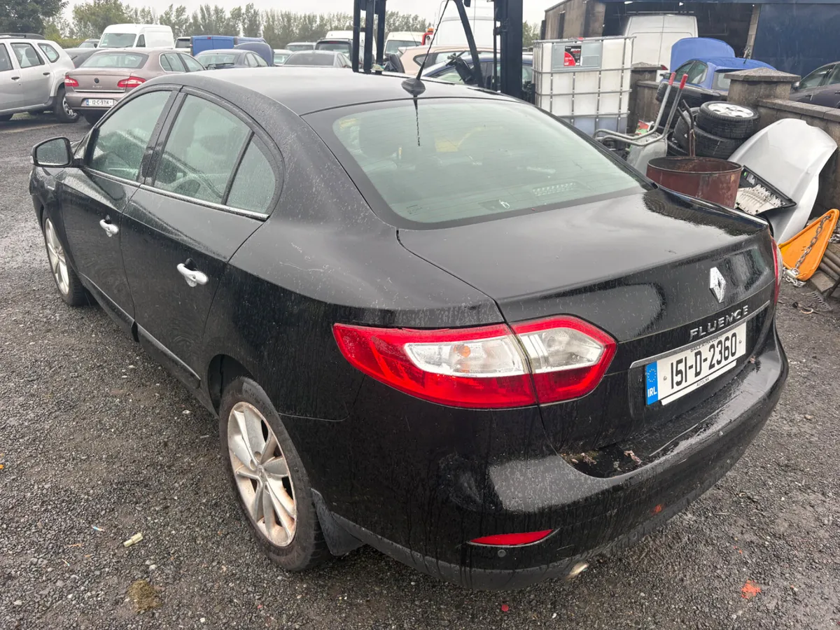 2015 Renault Fluence automatic - Image 3