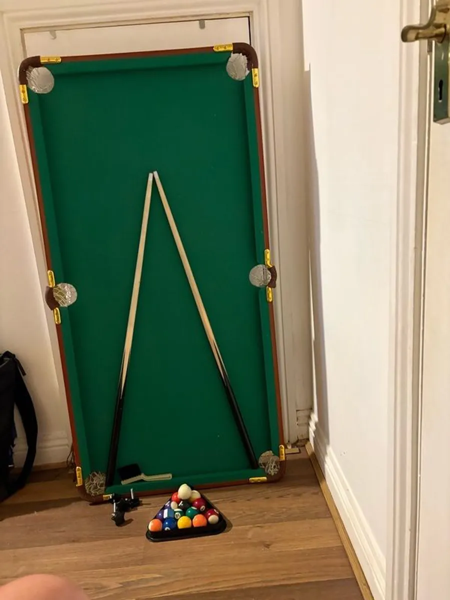 Kids Pool / Snooker Table - Image 1