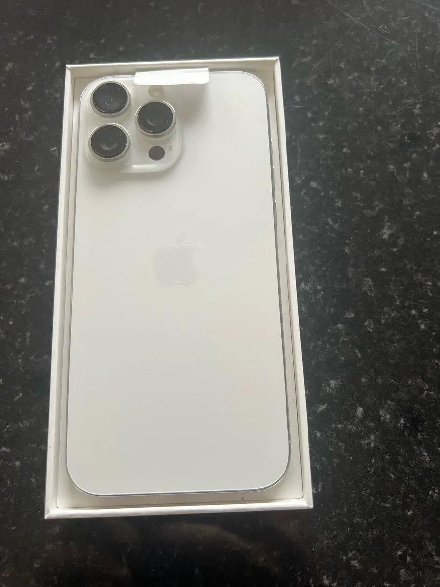 Apple IPHONE 16 ProMax 256GB - Image 4