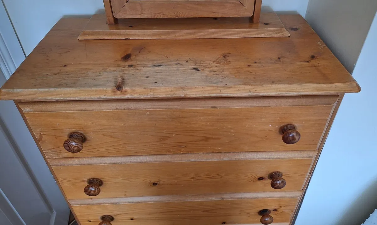 Pine Chest of Drawers - free Mirror - Image 2