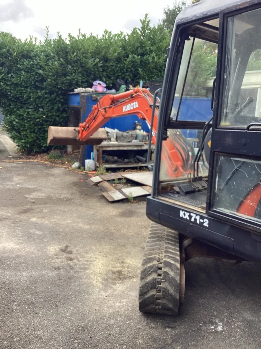 Mini digger - Image 3