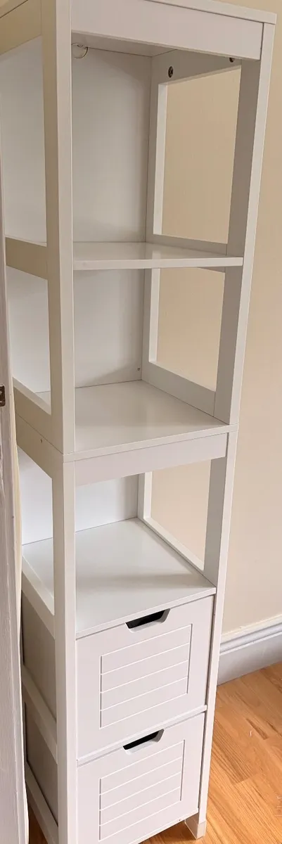 Free standing Cabinet