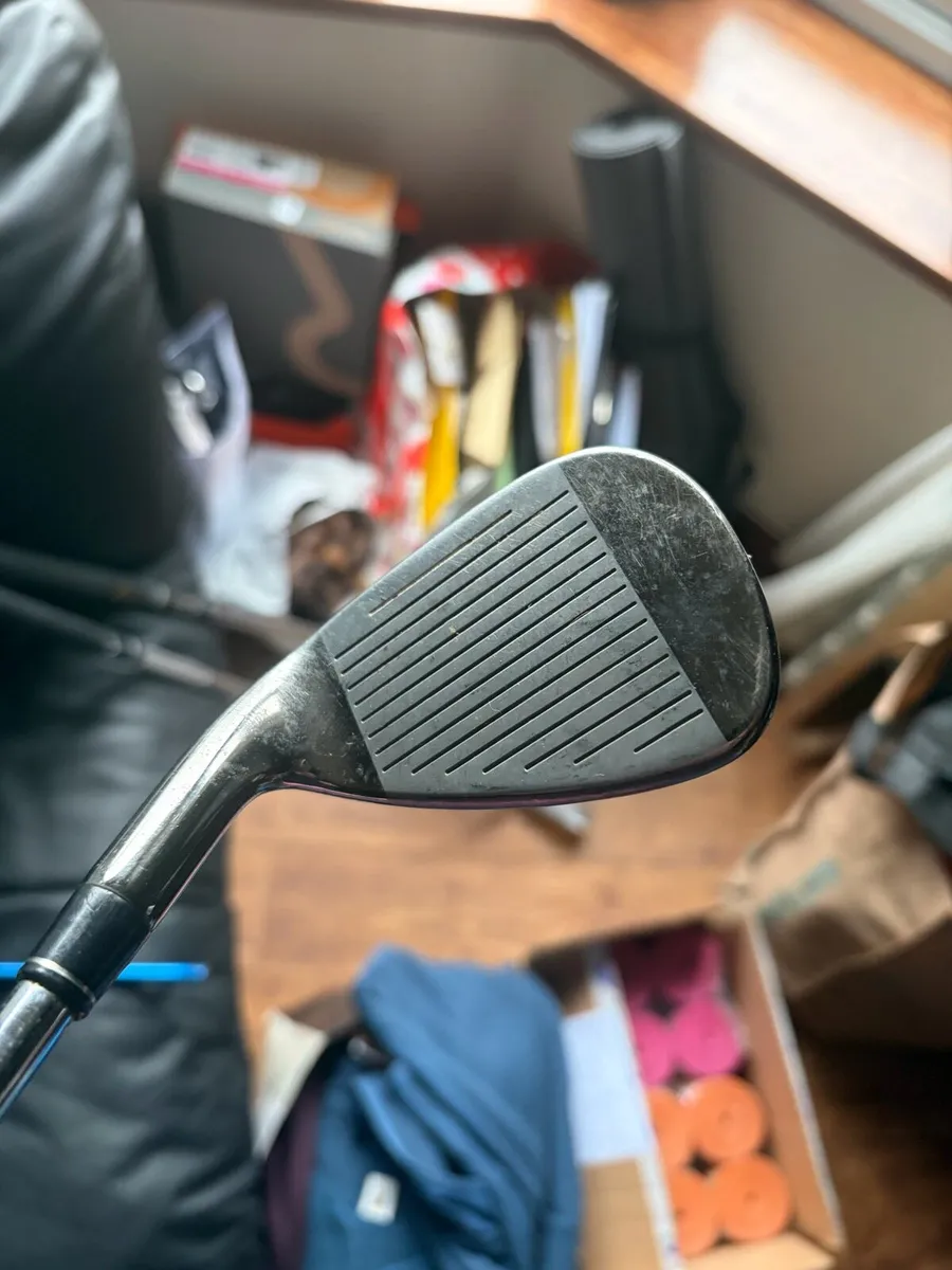 Taylormade pitching wedge - Image 2