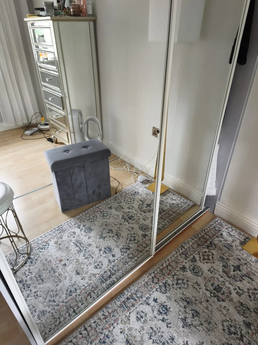 Wardrobe mirror doors - Image 1