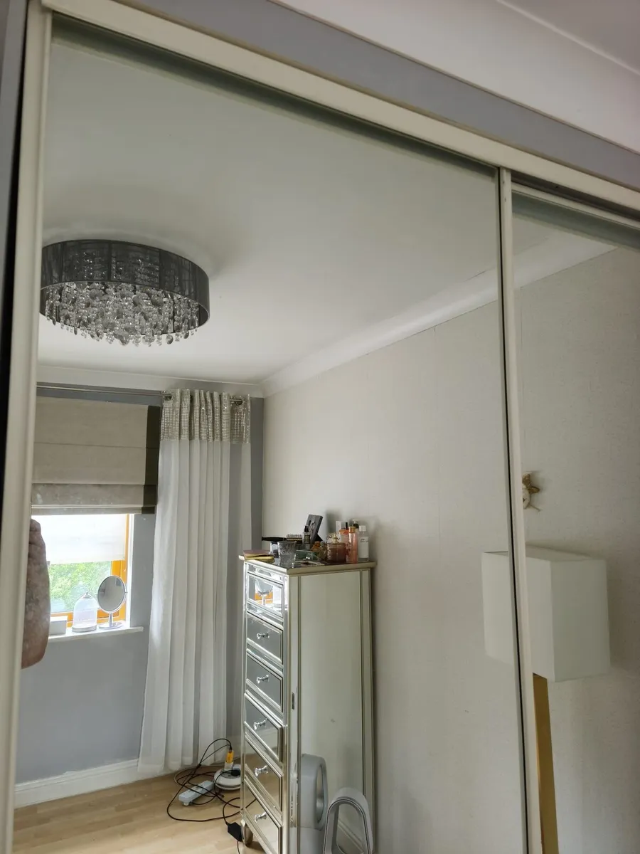 Wardrobe mirror doors - Image 2