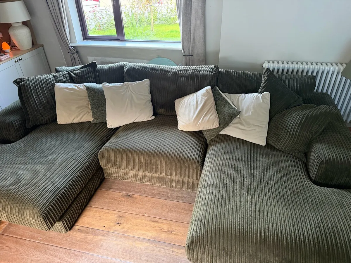 Sofa - Image 3