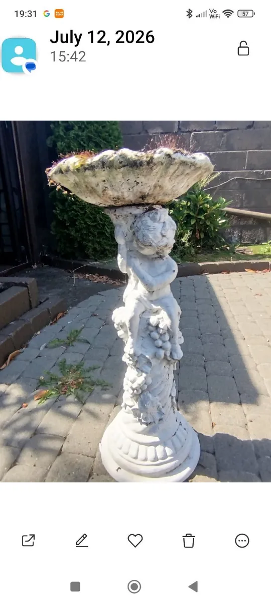 Concrete statues for garden - Image 3