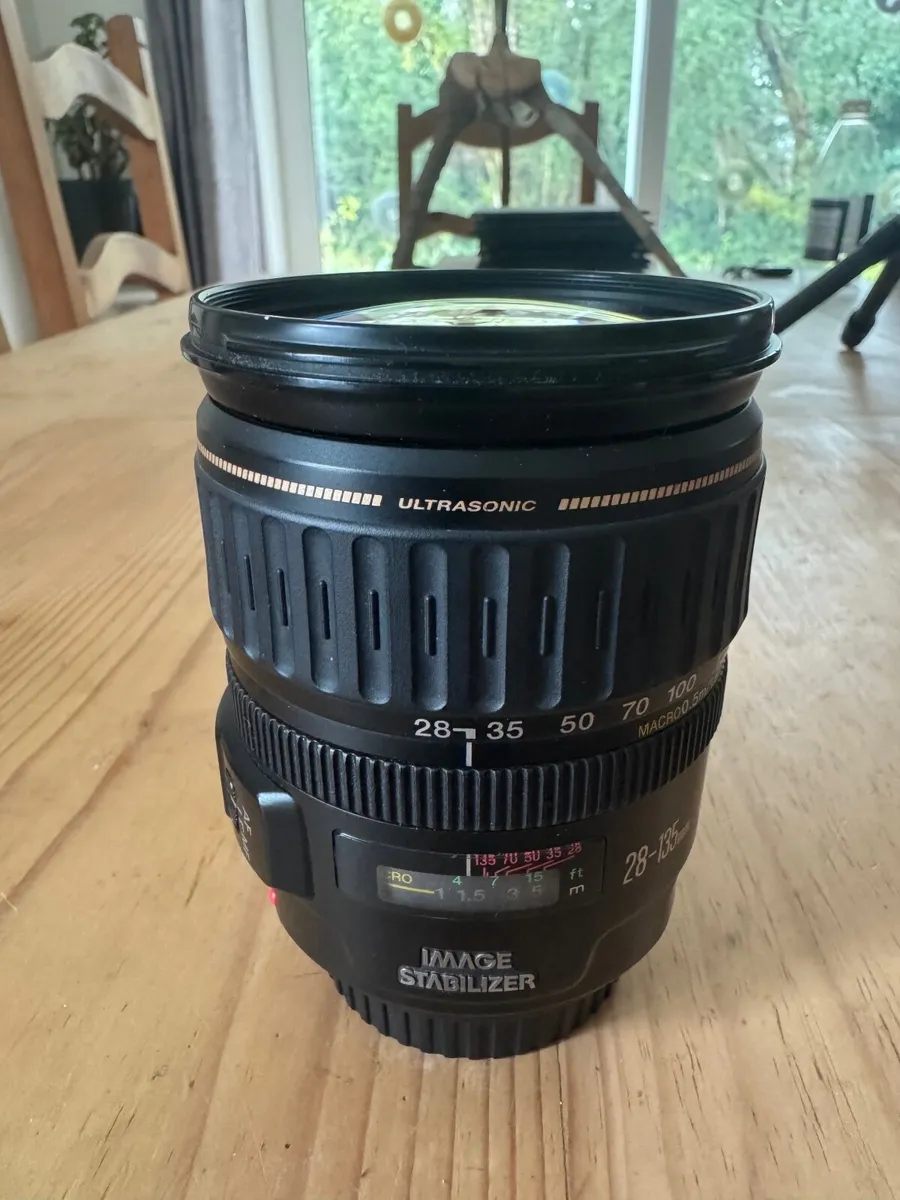 Canon EF 28-135 IS - Image 2
