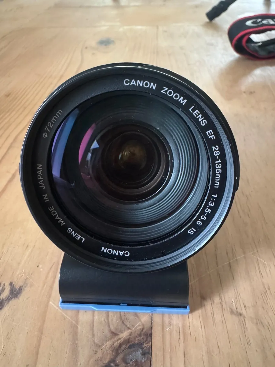 Canon EF 28-135 IS - Image 1
