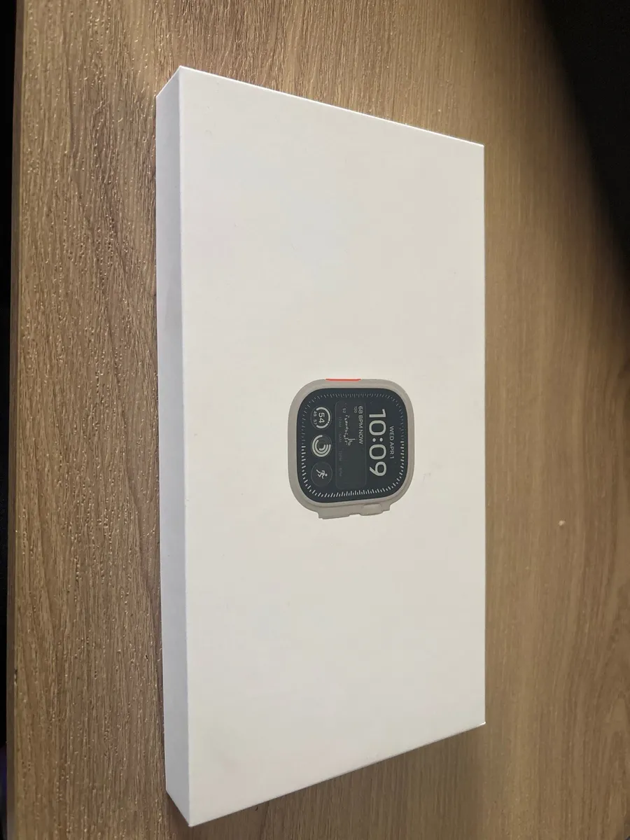 Apple Watch Ultra 4 - Image 1