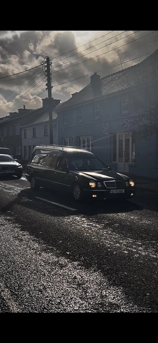 Hearse - Image 2