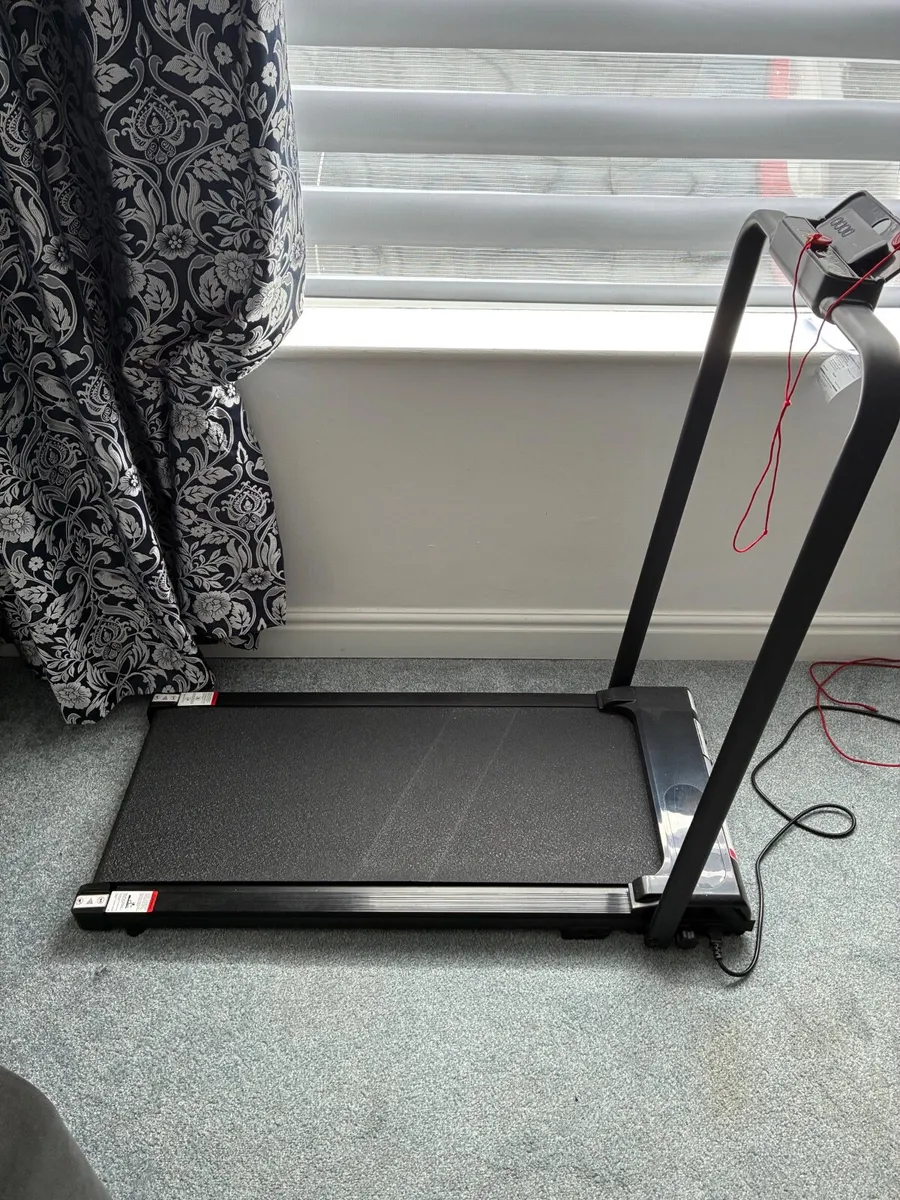 Treadmill - Image 1