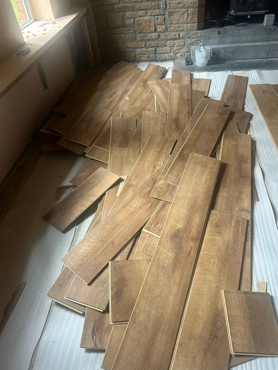 Laminate flooring - Image 2