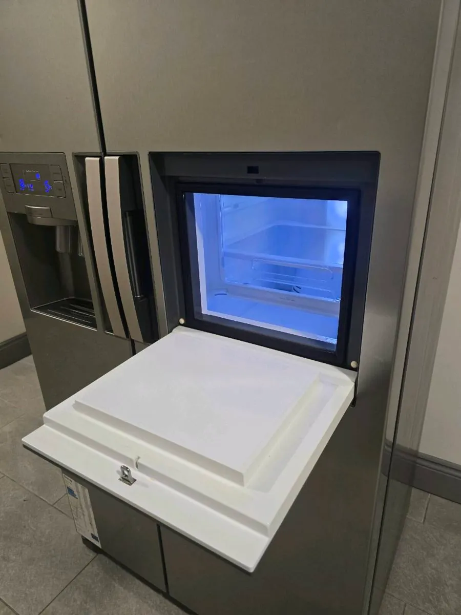 Samsung American Fridge Freezer - Image 3