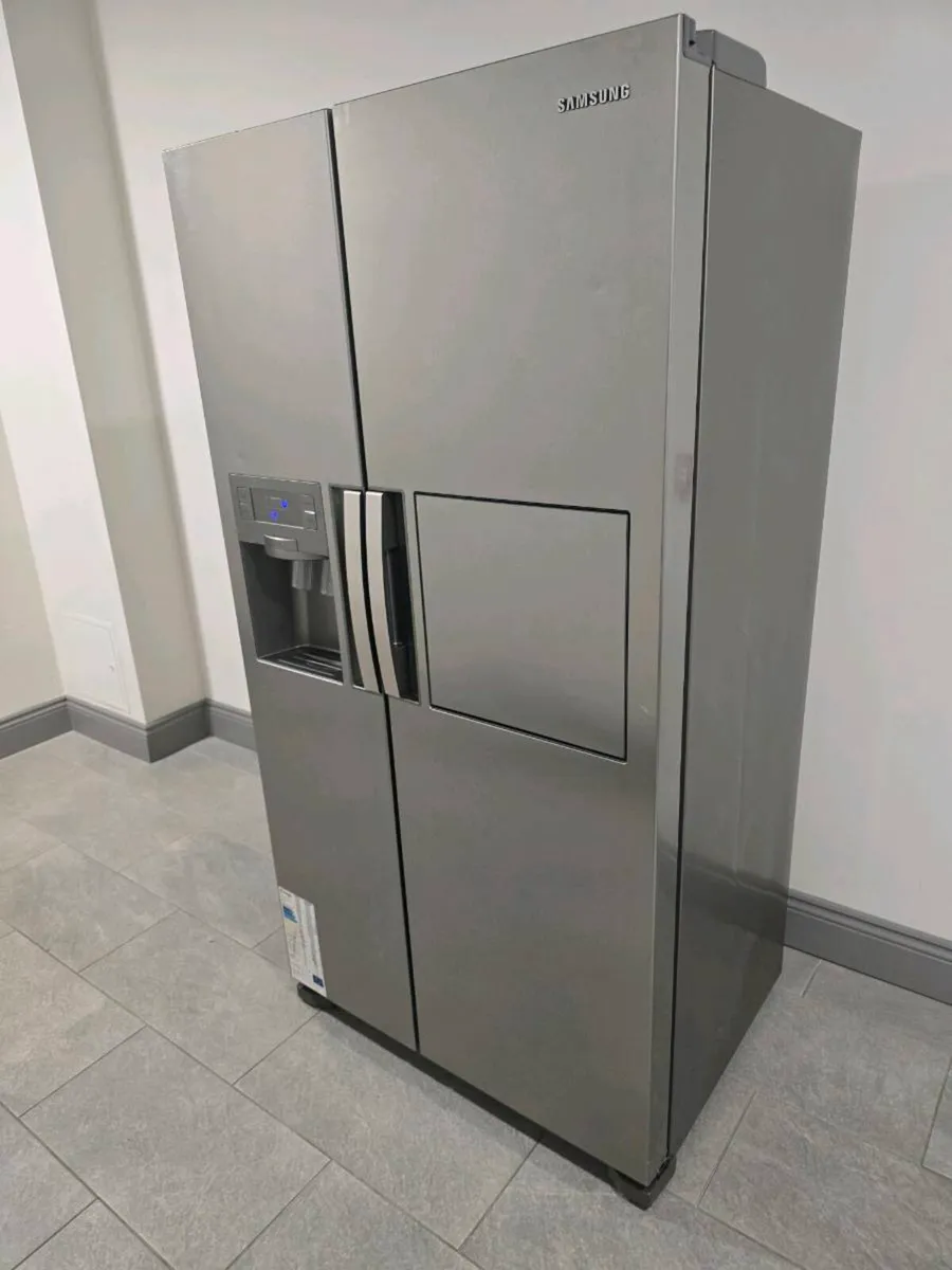 Samsung American Fridge Freezer - Image 2