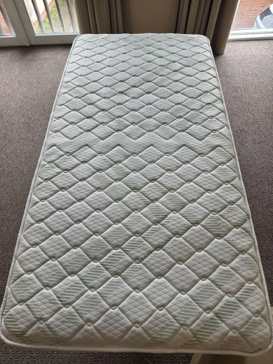 Single Mattress - Image 2