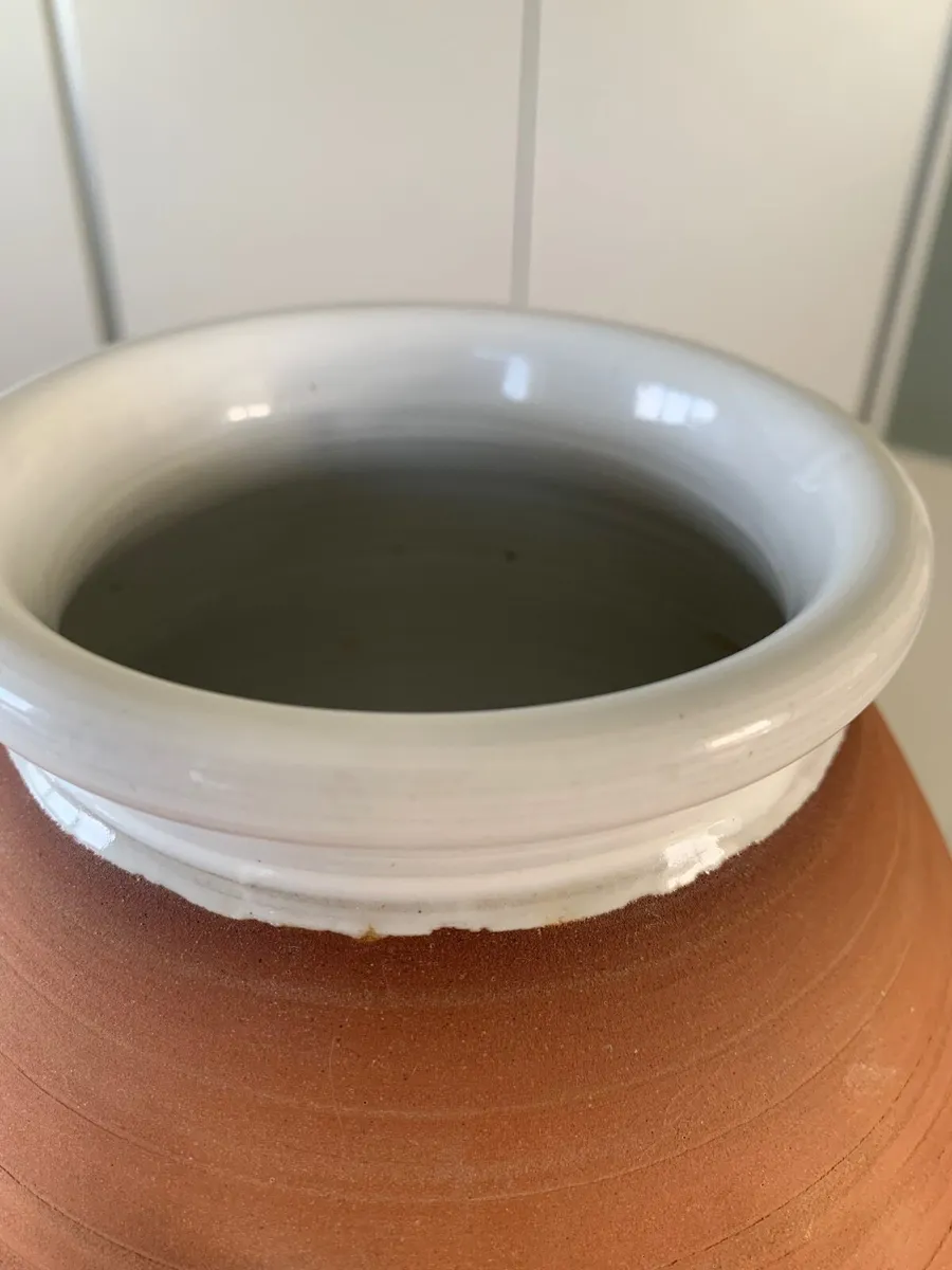 Stephen Pearce Barrel Vase - Image 2