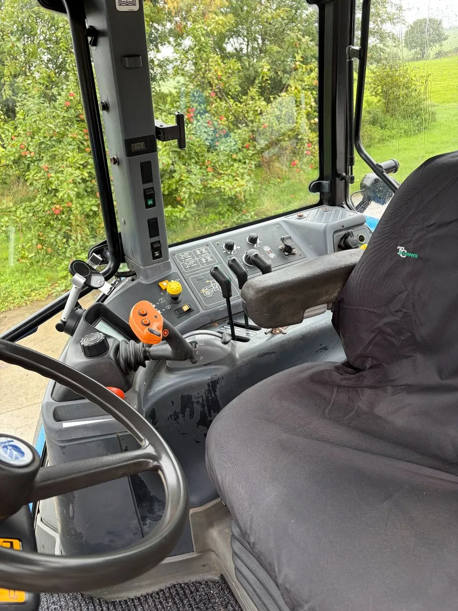 New Holland TM140 - Image 4