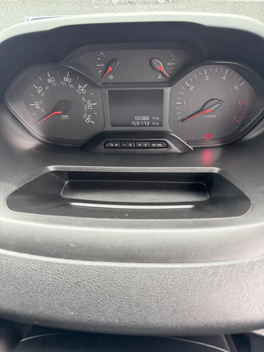 Peugeot Partner 2019 - Image 3