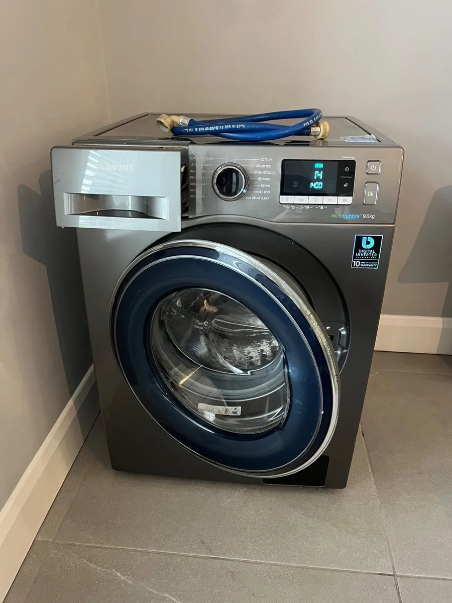 Samsung eco bubble 9kg washing machine - Image 1