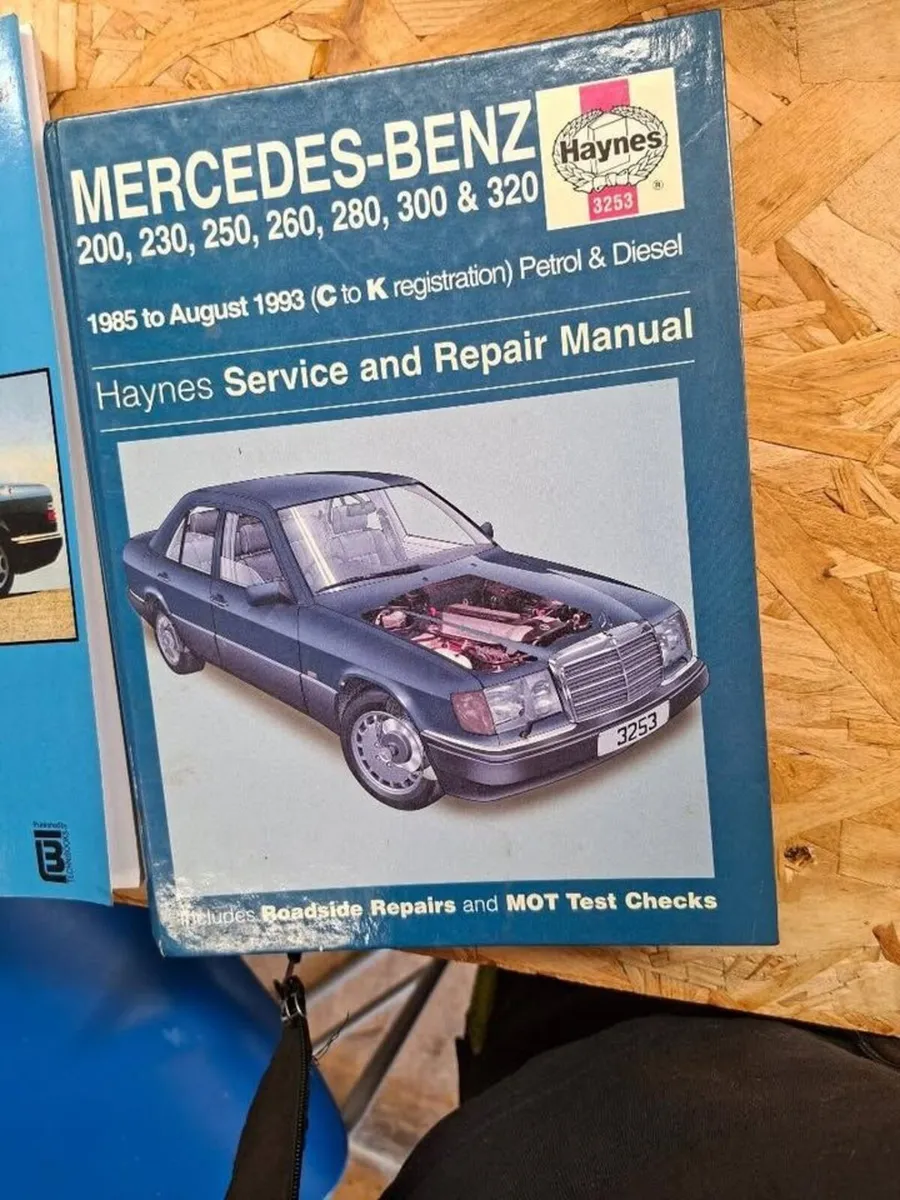 Mercedes w124 spare parts - Image 2