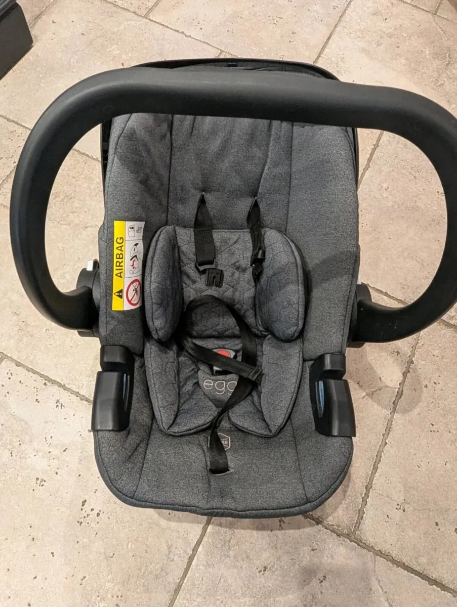 Egg Buggy, Travel system & accessories - Image 4