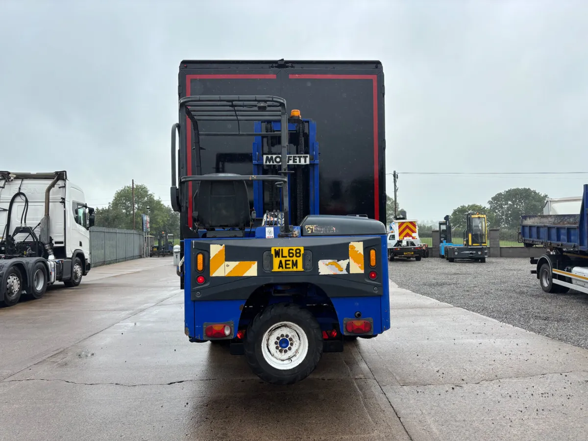 40 foot Curtainsider Moffet brackets Lift Axle - Image 2